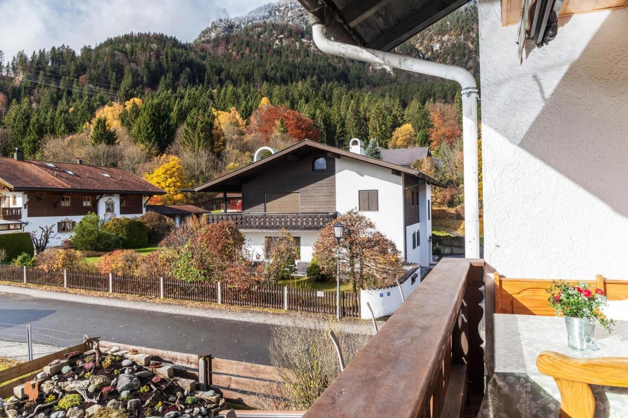 Ferienwohnung Waldruhe Garmisch-Partenkirchen járás Kültér fotó